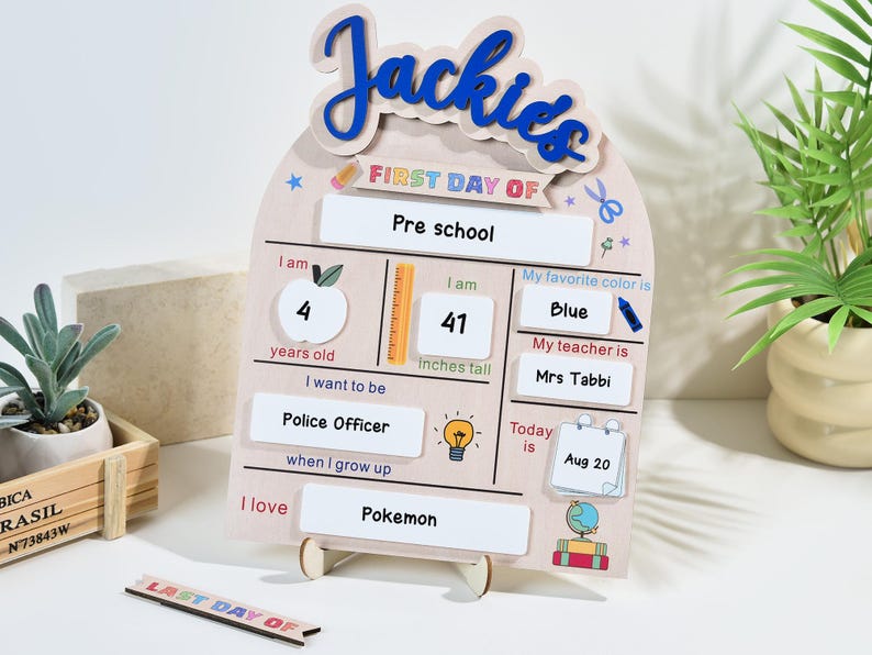 Custom First and Last Day of School Sign Back to School Wooden Board for Kindergarten